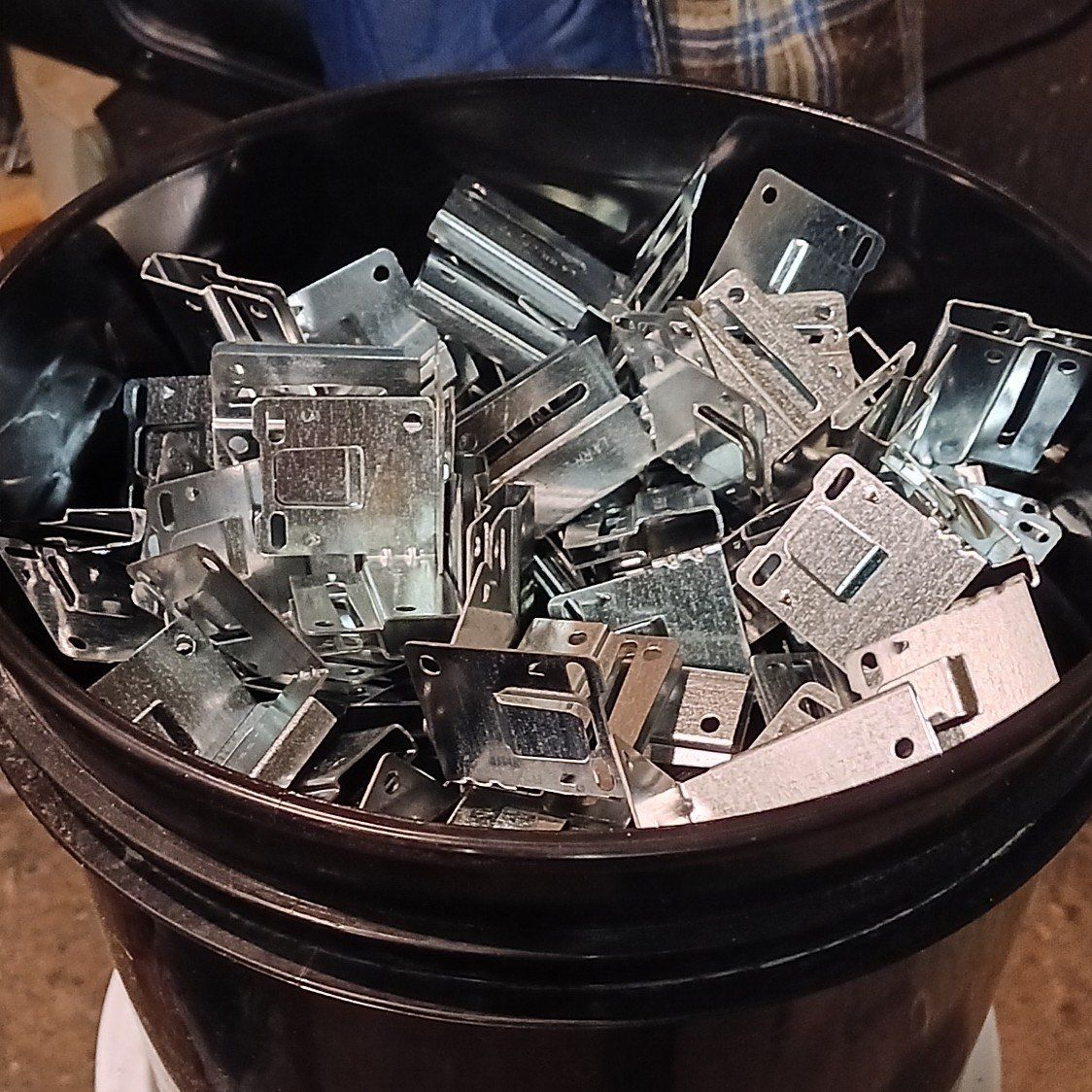 BP18  BERC-2 2" Retainer Clips 200 piece