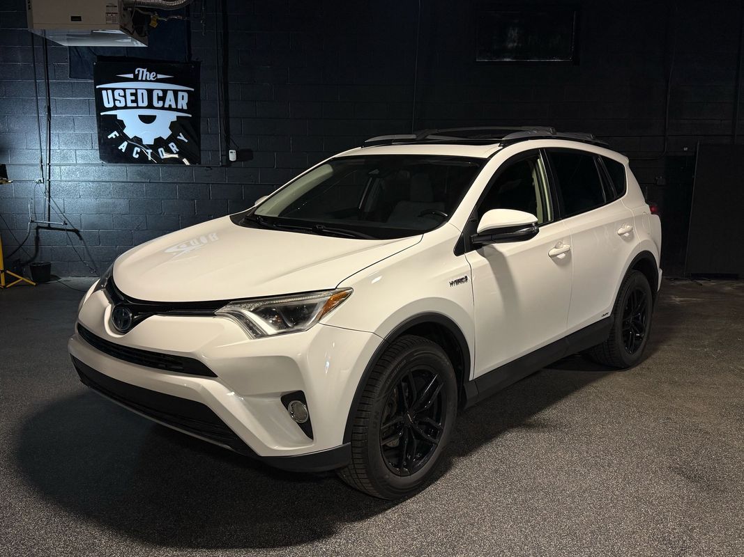2018 Toyota RAV4 LE