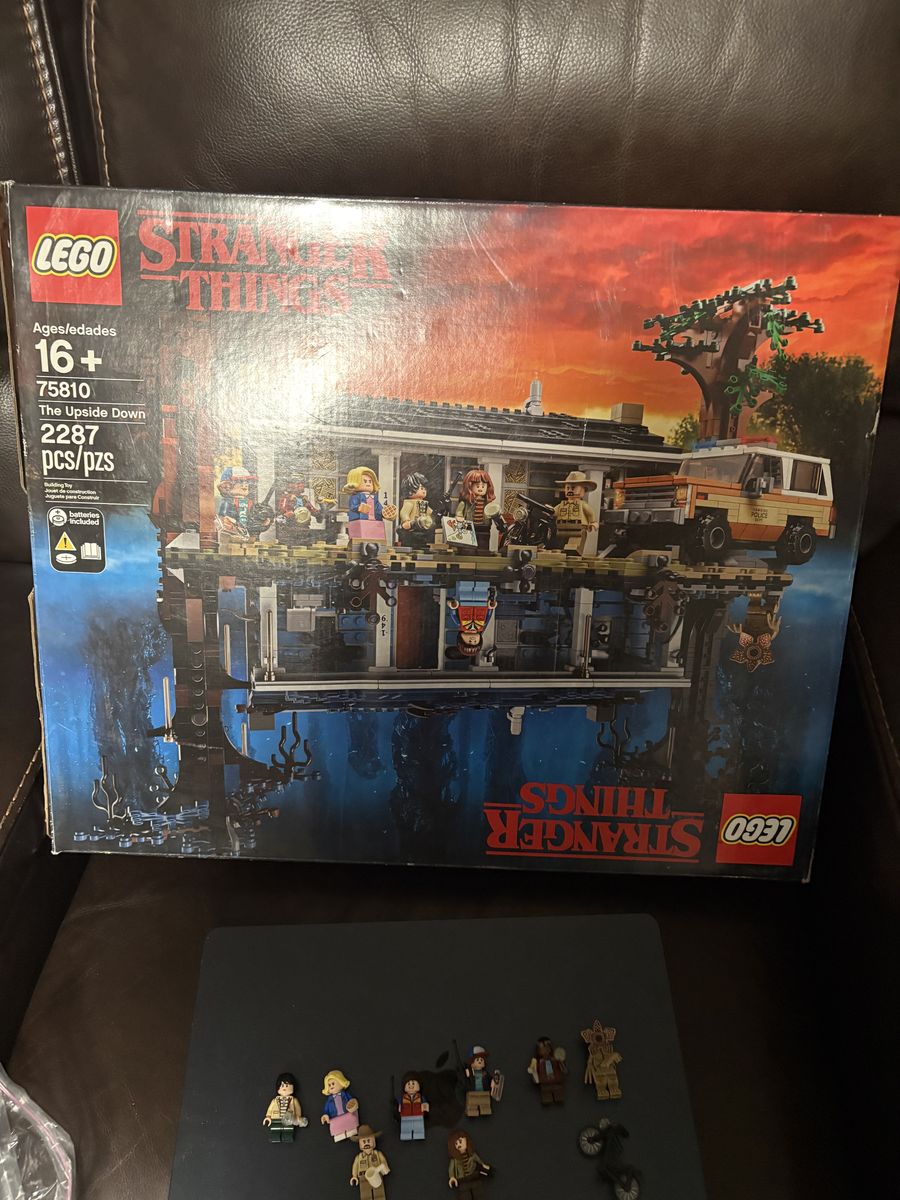 LEGO Stranger Things The Upside Down Set 75810 - 2287 Pieces with Minifigures