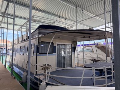 Houseboat In Covered Slip In Bullfrog