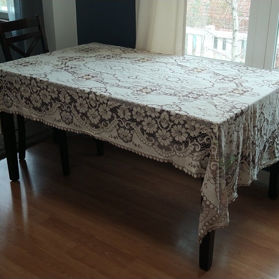 Antique Lace Tablecloth