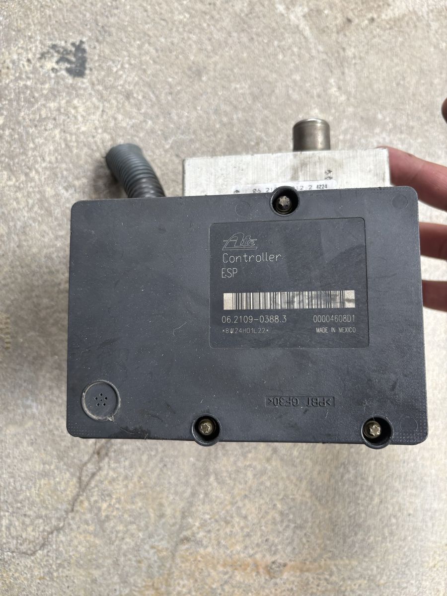 Infiniti QX56 Brake ABS Module Controller