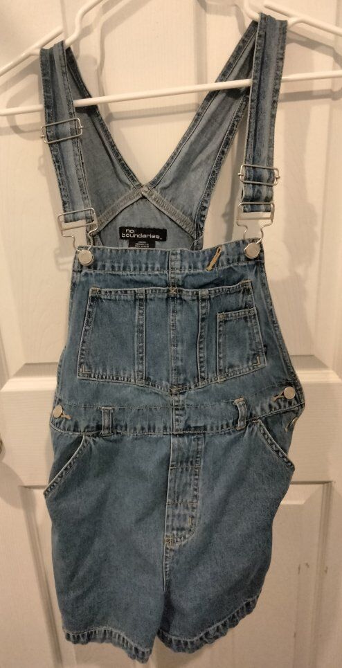 Juniors medium blue overalls