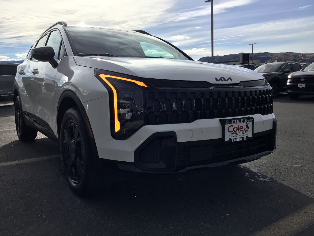 2026 Kia Sportage Hybrid X-Line