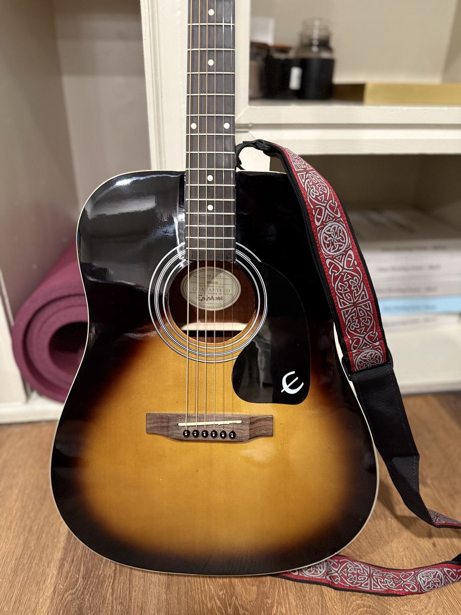 Epiphone Dreadnought Acoustic Guitar