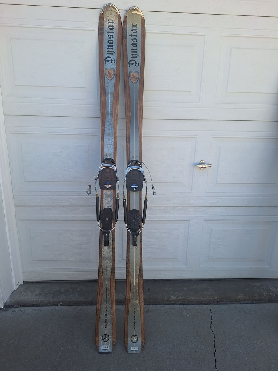 Telemark skis  178cm, radius 16 m, 80mm under the foot