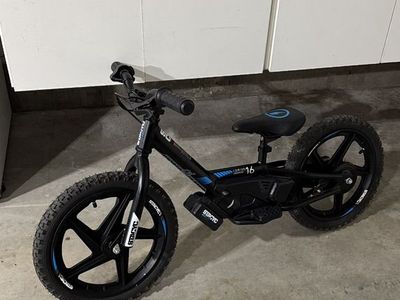 STACYC Brushless 16eDRIVE Electric Balance Bike.