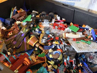 Large Bulk Lot of Used LEGO Bricks and Pieces, Assorted Colors & Themes