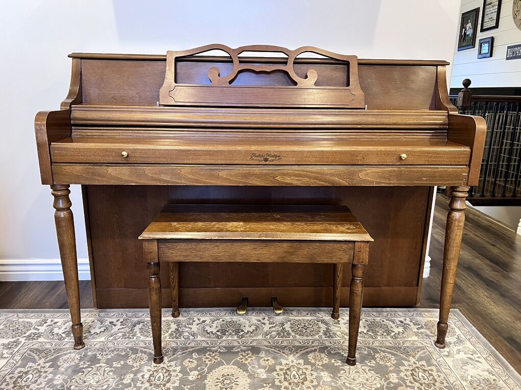 Rudolph Wurlitzer Upright Piano