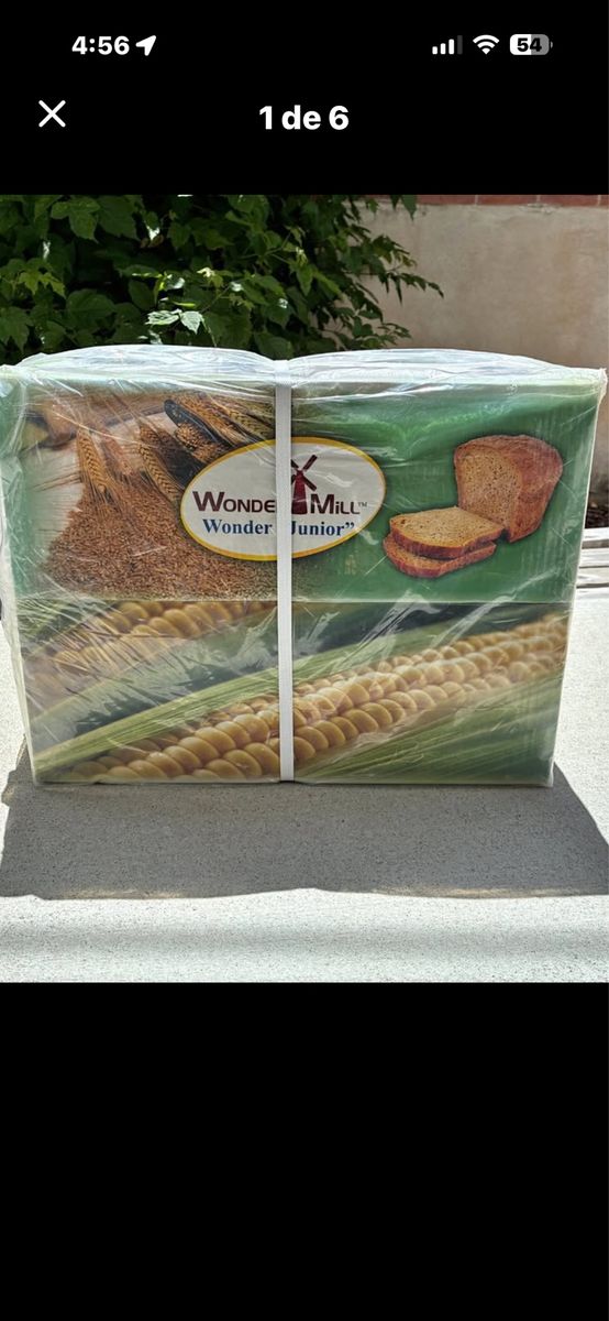 BRAND NEW WONDERMILL Junior Deluxe Grain Mill