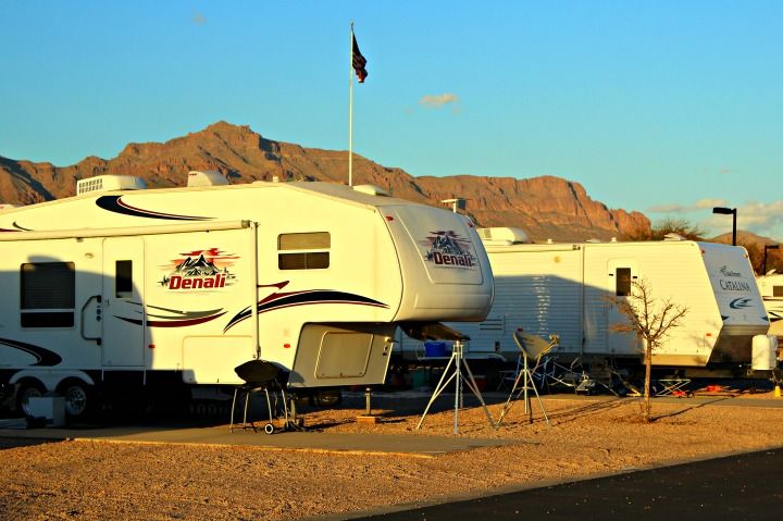 WIFI Starlink Rental - $23/day $140/wk - Lake Powell, Moab, Off-roading, RV, SXS - Dunes, Camping trips