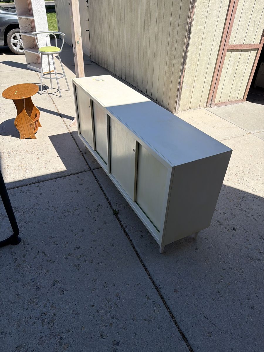 Credenza