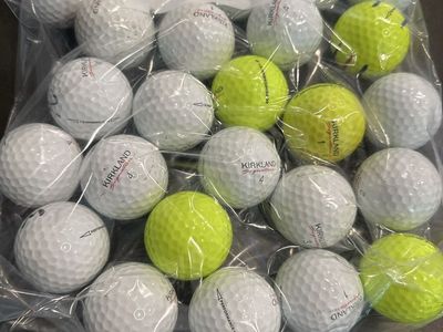 Kirkland Signature Golf Balls Lot White & Yellow Assorted Mix(25 count)