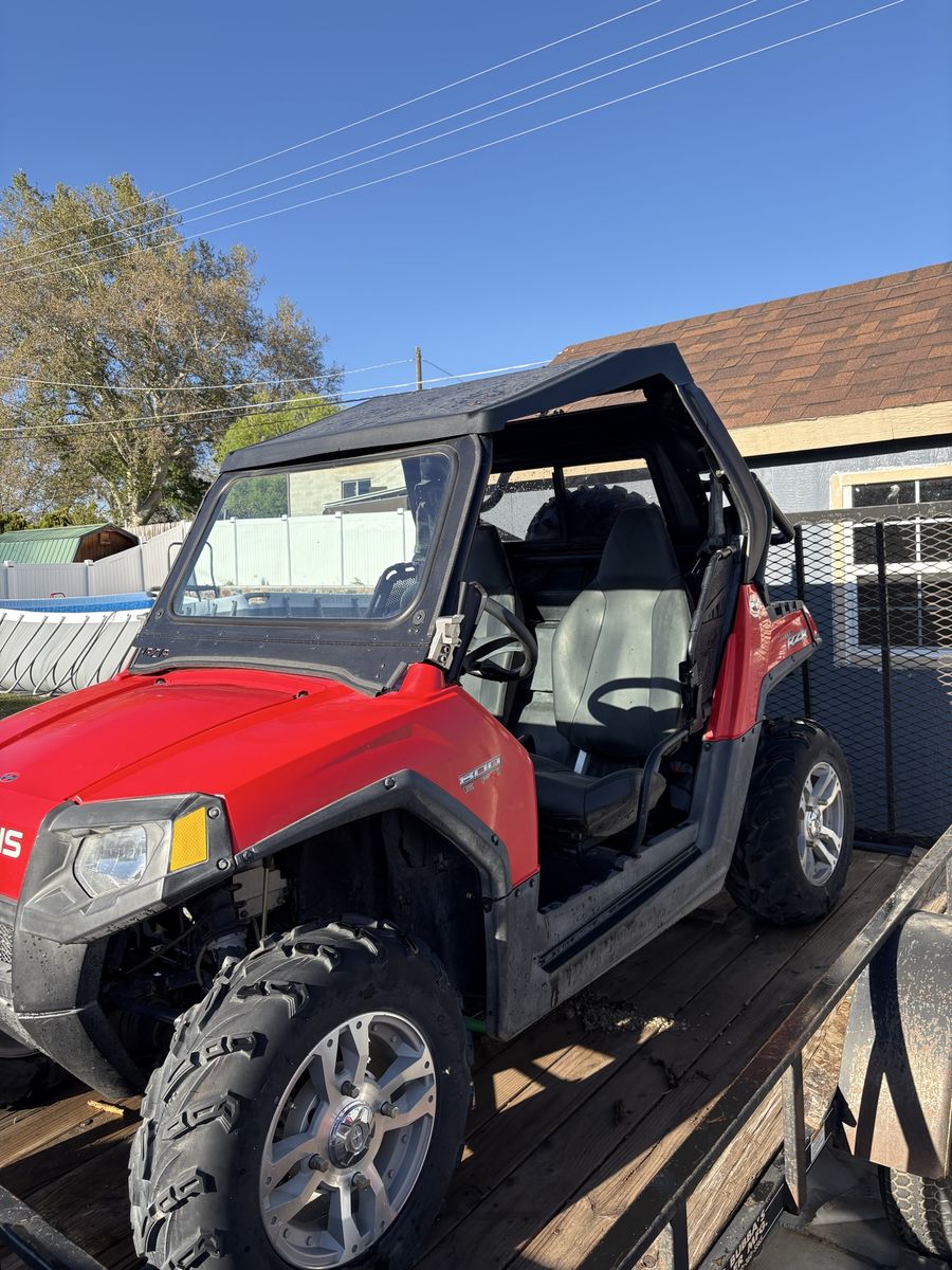 2009 RZR 800