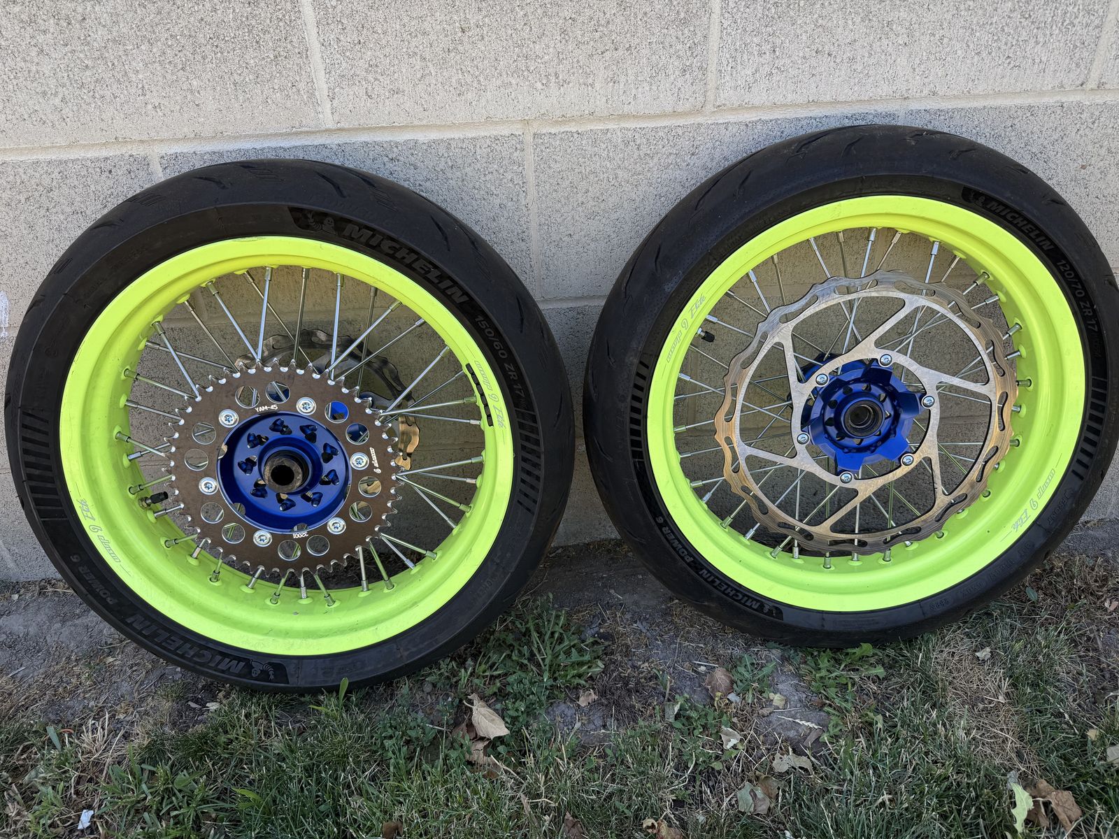 Warp 9 Elite with Michelin Power 6 tires Neon Yellow LIKE NEW