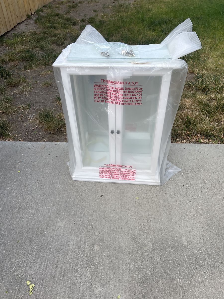 New White Display Cabinet with Glass Doors - Perfect for Collectibles or Decor