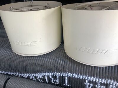 4 Bose Hanging Speakers