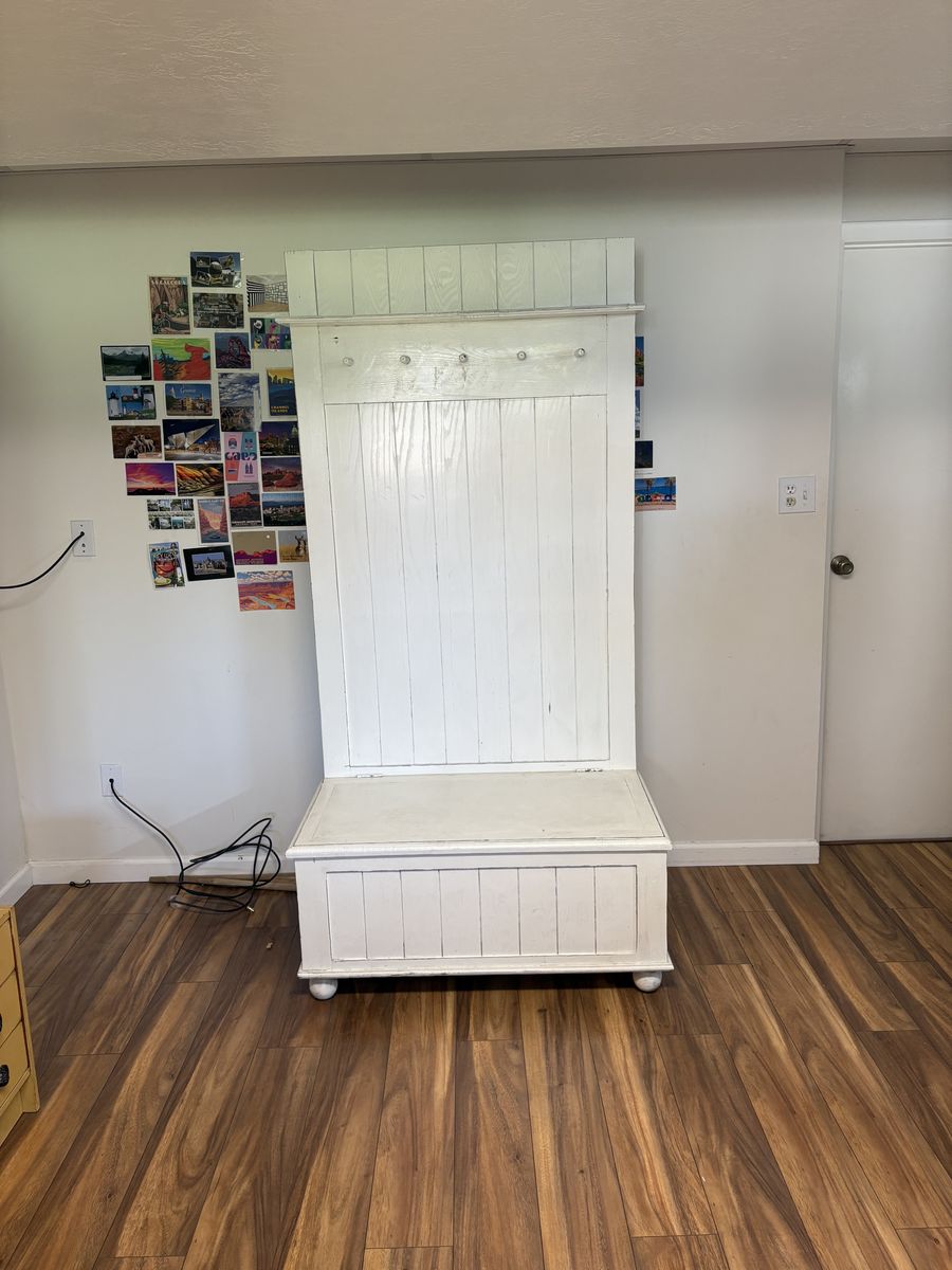 White Wood Hall Tree with Storage Bench and Coat Hooks - Farmhouse Entryway Organizer
