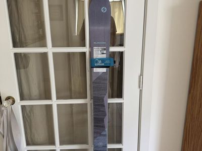 Blizzard Black Pearl 88/158 all mountain skis