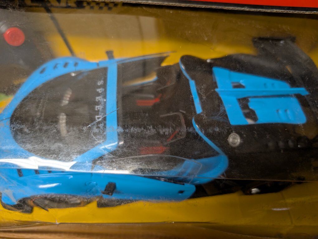 Main image 3
