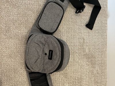 Grey Ergonomic Baby Hip Seat Carrier - Lumbar Support & Storage