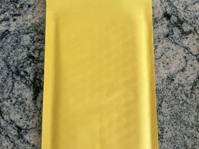 Small Manilla Envelopes 7” x 5”, New