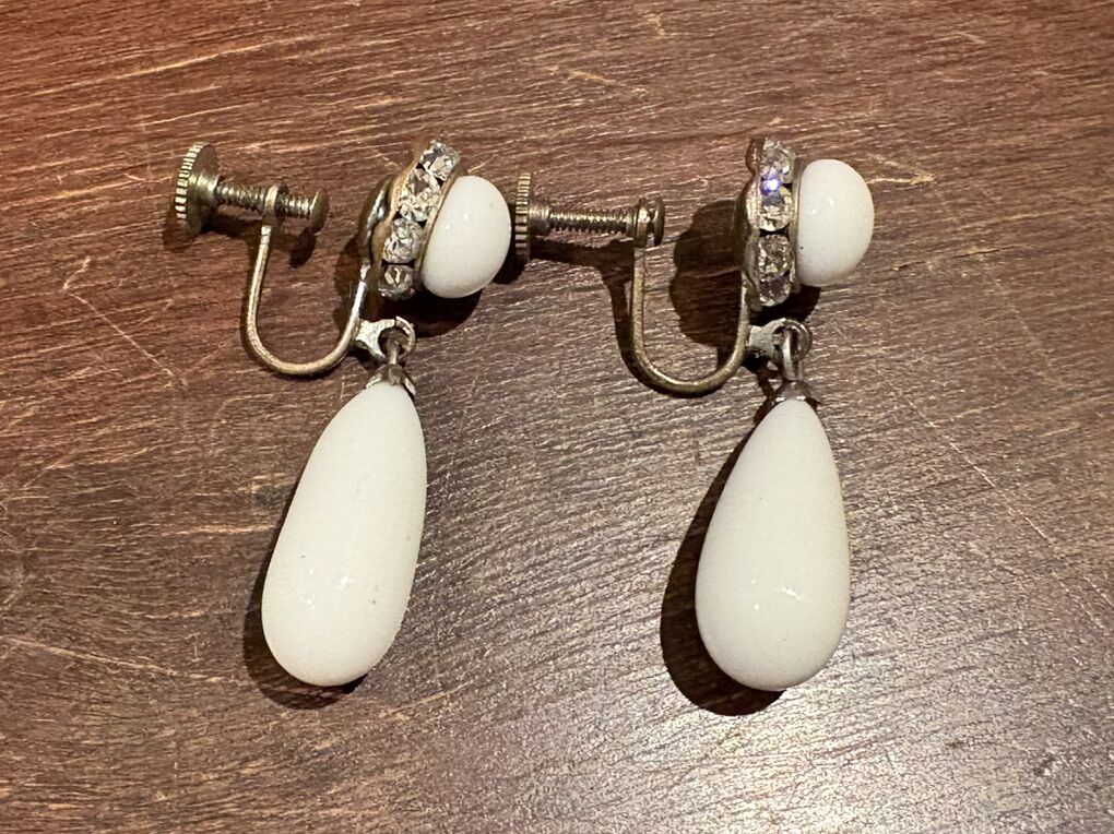 Vintage Screw Back White Dangle Earrings