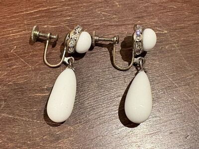Vintage Screw Back White Dangle Earrings