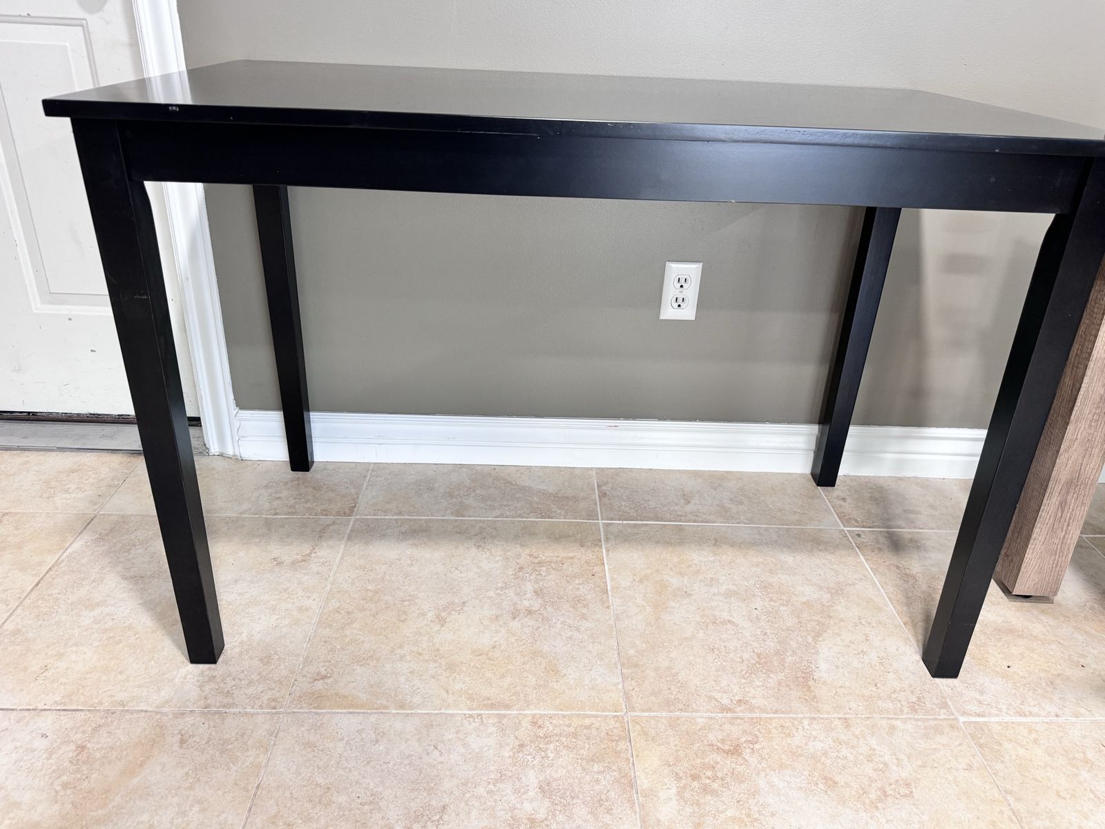 Minimalist Black Console Table - Compact & Versatile Design (47" L x 23" D)
