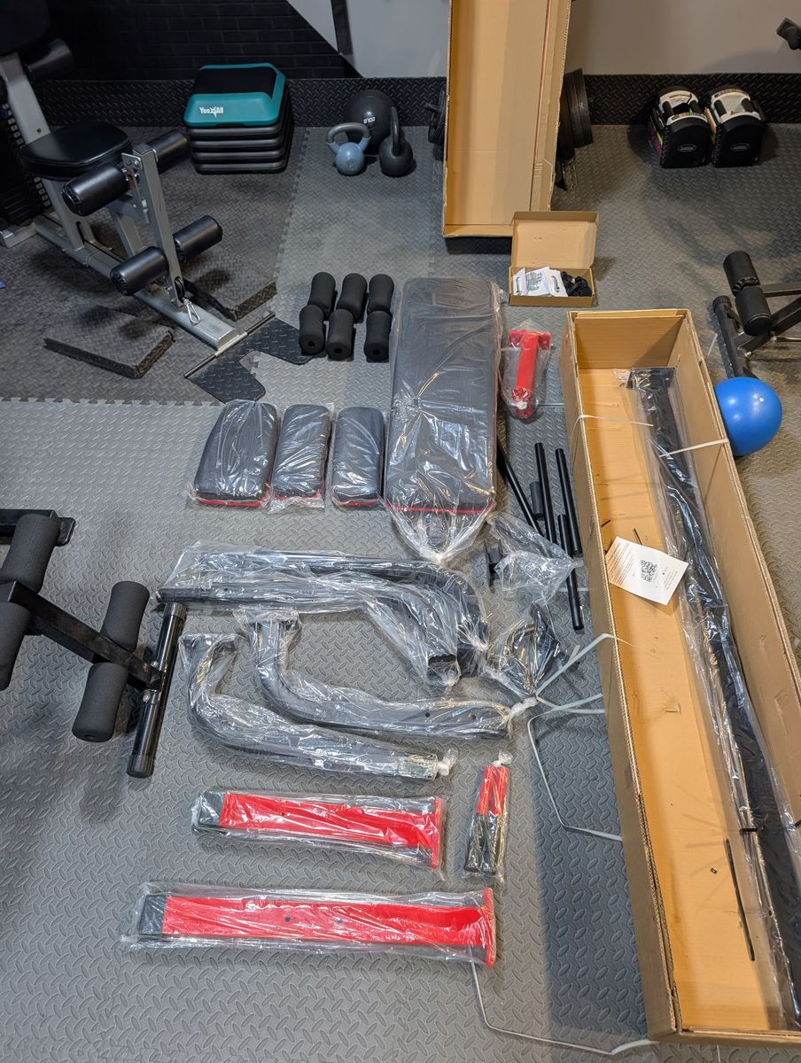 Spare Gym parts box: Fitvids Home Gym Fitness M900/M950 Equipment - Box 6/7 (Parts)