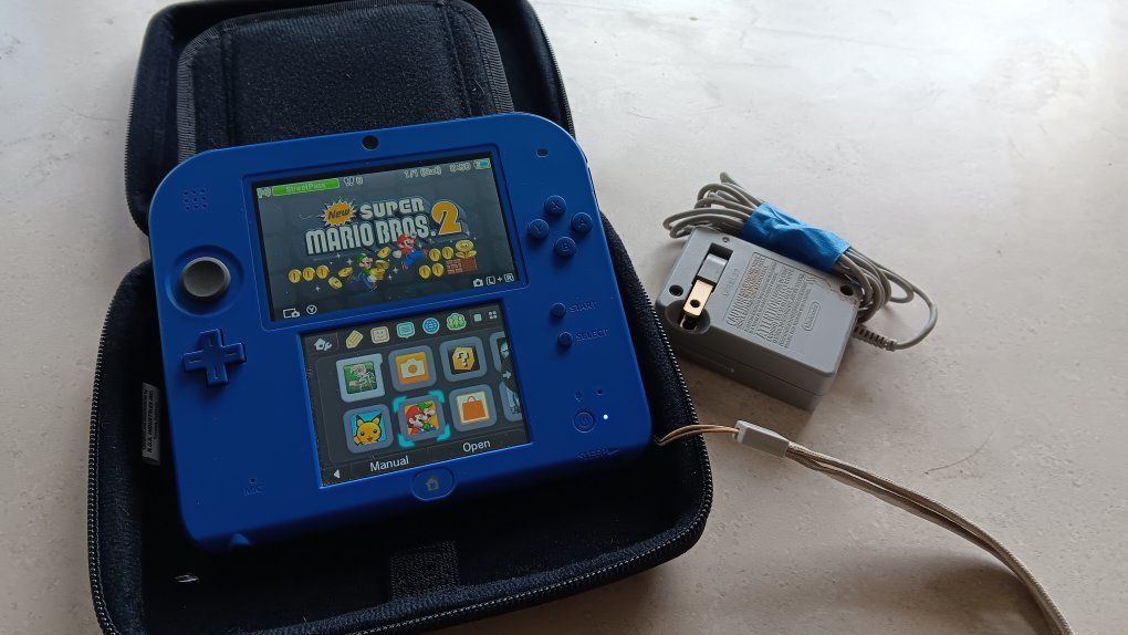 Nintendo 2DS Console Blue + Charger & Zelda: A Link Between Worlds Game & Case - Tested!