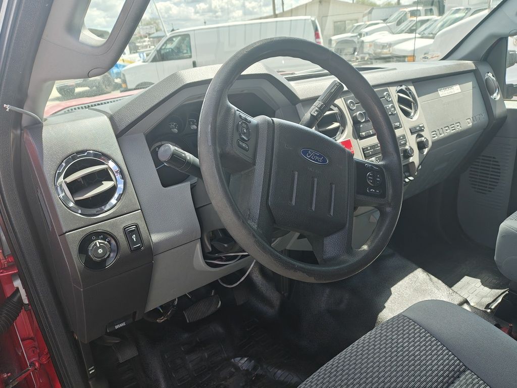 Main image 5
