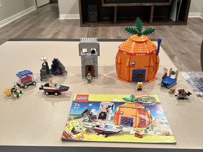 LEGO SpongeBob SquarePants 3827 Adventures in Bikini Bottom Set w/ Manual & Minifigures