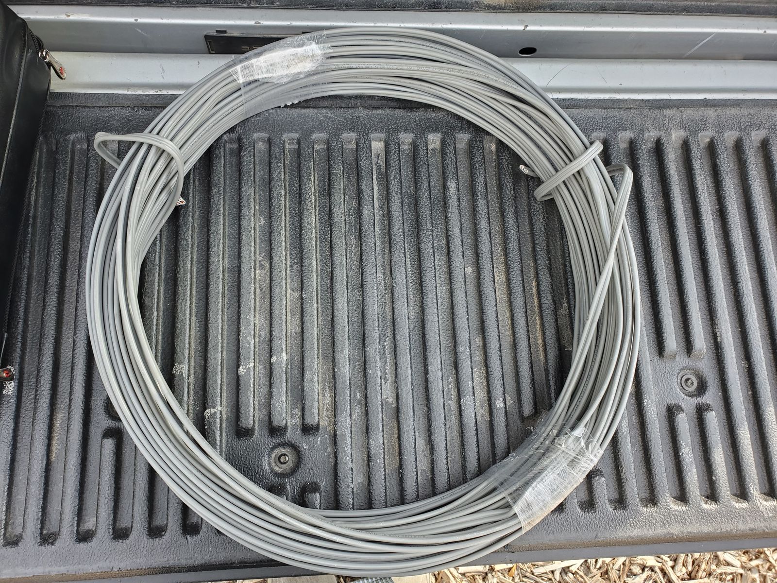 Electrical Wire  12-2 Underground 162 ft.