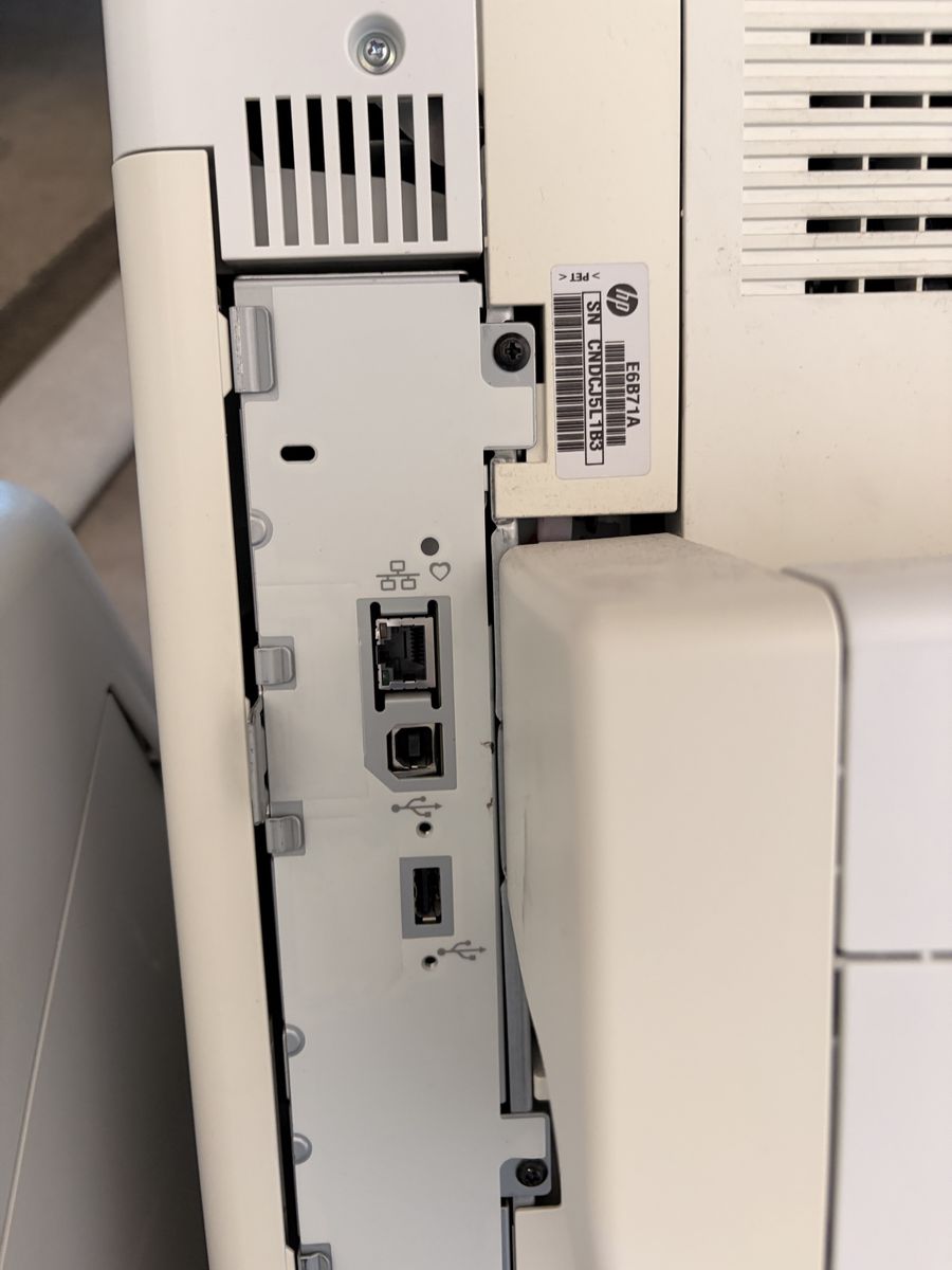 Main image 3
