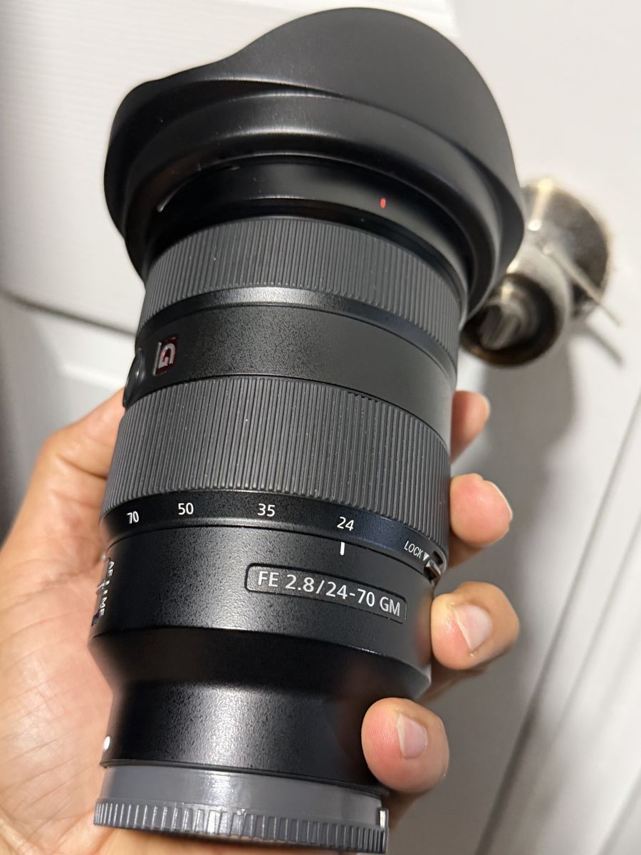 Sony FE 2.8/24-70 GM E-Mount Full-Frame Zoom Lens