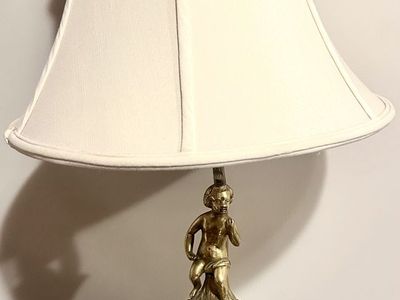 Vintage Cupid Table Lamp
