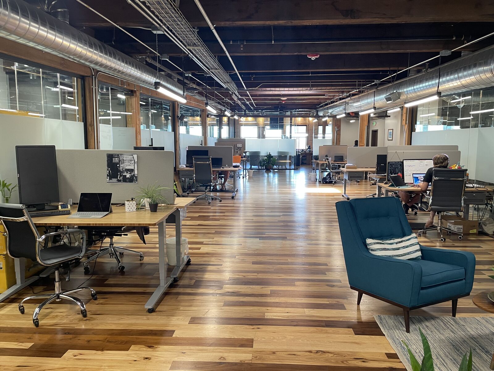 Exclusive Desk in Coworking Office