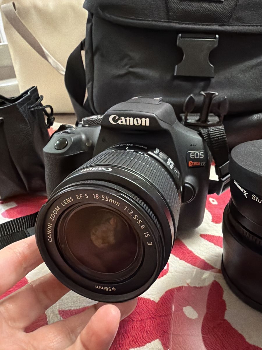 EOS Rebel T7 Digital Camera Like New