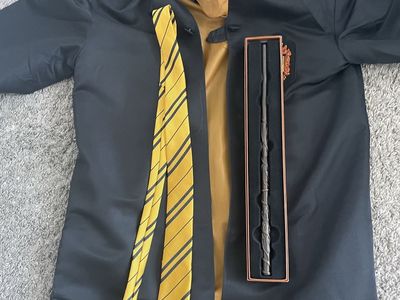 Harry Potter Hufflepuff Costume Set - Robe, Tie, and Wand in Box