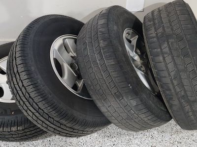 Used Michelin Defender LTX M/S2 Tires on Toyota Sequoia Rims (Set of 4) P265/70R16