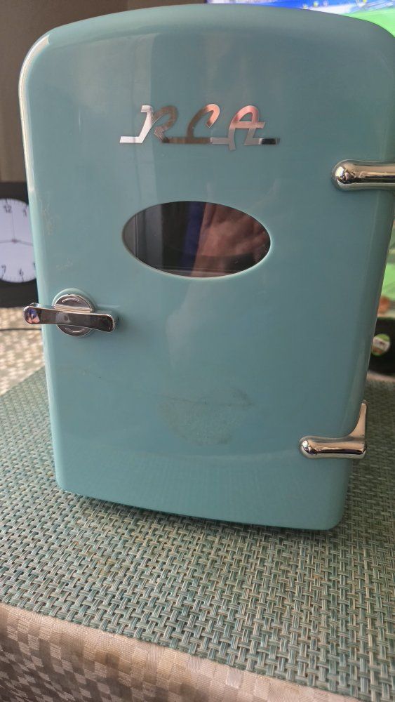 RCA MSIM229-BLUE-CPE Mini Fridge Cooler/Warmer - Blue, AC/DC Powered, Portable