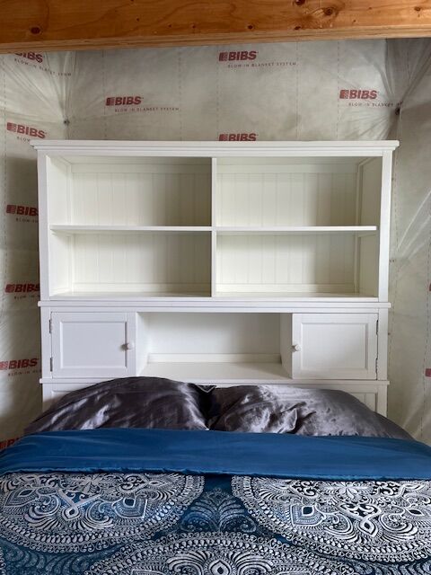 Pottery Barn Teen Beadboard Storage Bed - Queen Size - Excellent Used Condition - Quick Sale!