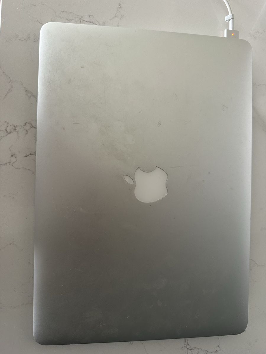MacBook Air Intel i5