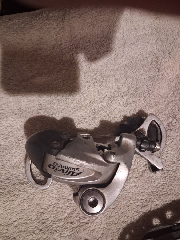 Shimano Alivio RD-M410 rear derailleur