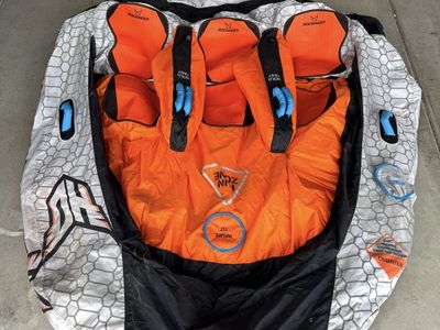 3-man Tube (brand new - used once)