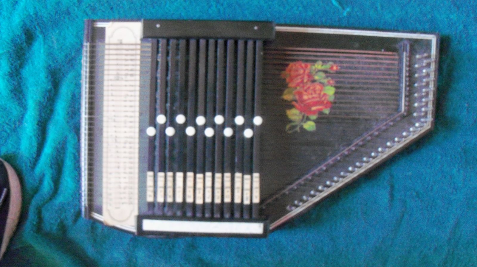Vintage auto harp