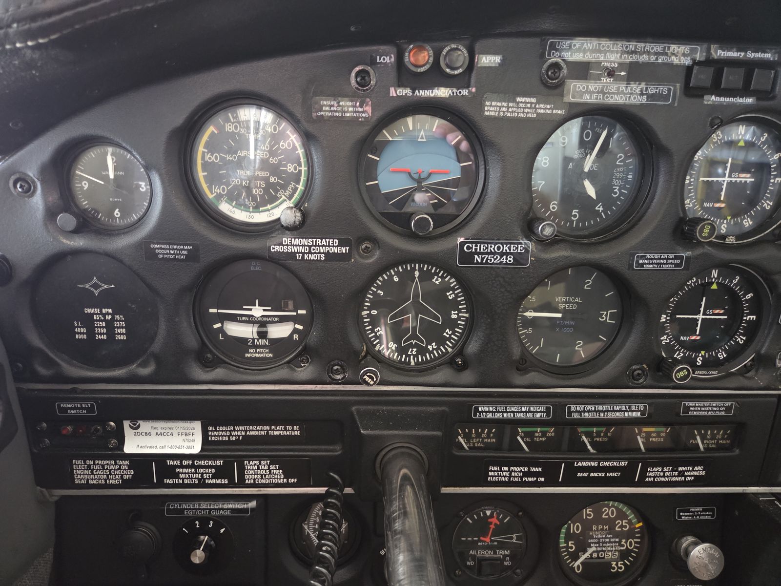 Main image 6