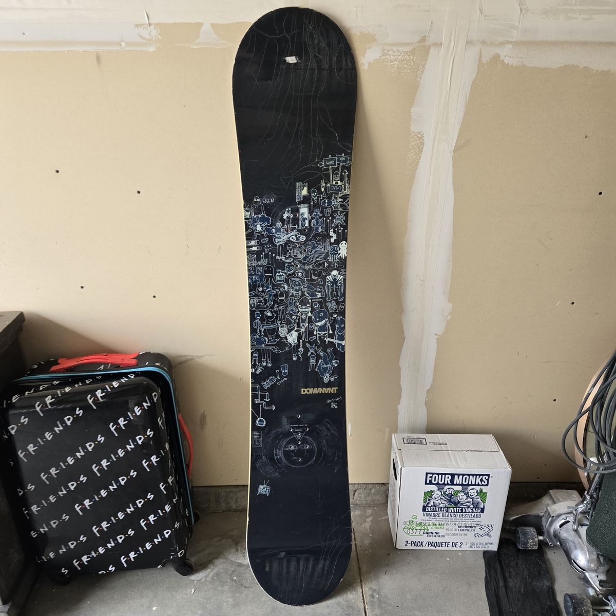 Dominant Snowboard