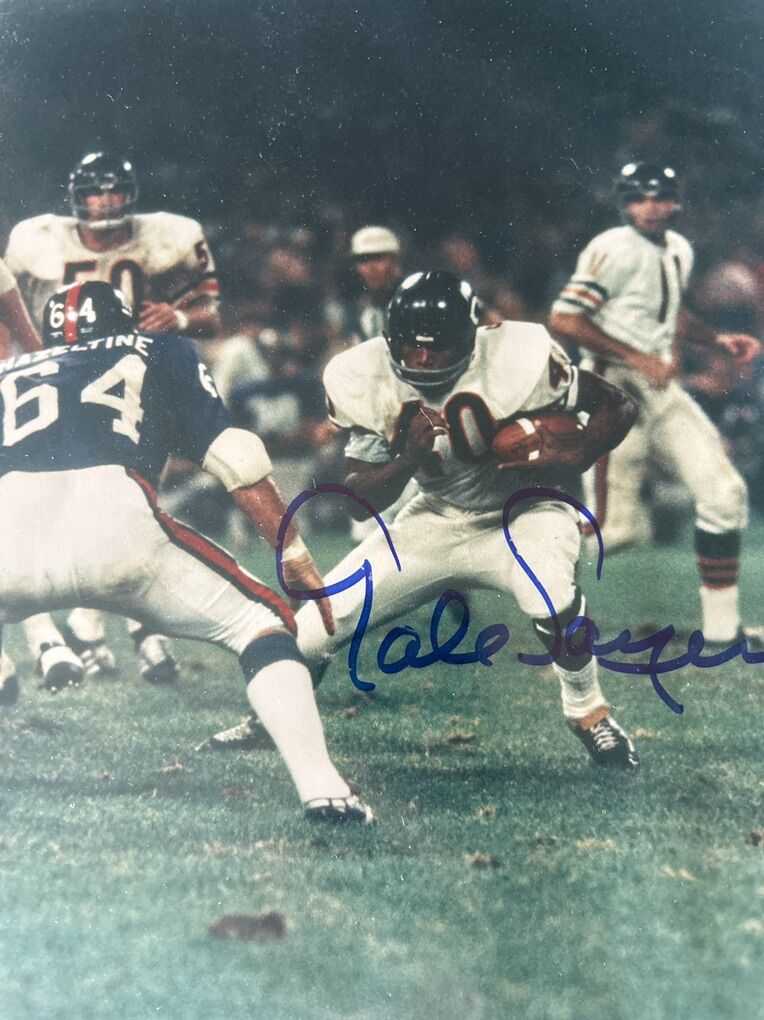 Gale Sayers Chicago Bears Football Autograph 8x10